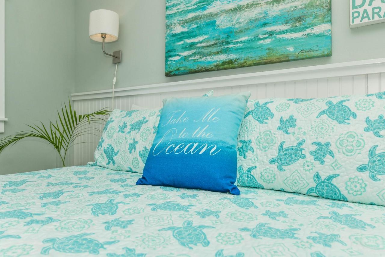 Nautical Tides Villa Bradenton Beach Eksteriør bilde