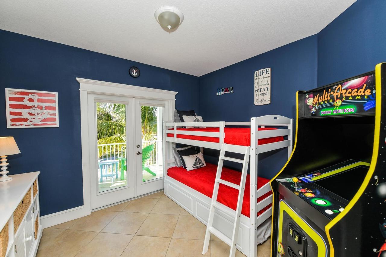 Nautical Tides Villa Bradenton Beach Eksteriør bilde